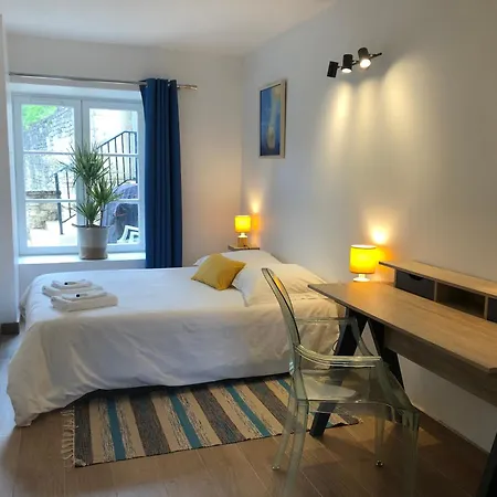 Сasa de vacaciones Abbaye De L'Etanche -1 Chambre D'Hotes - Un Cadre Naturel Exceptionnel - Neufchâteau